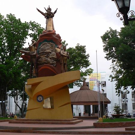 Hotel Juliana By Reddoorz Tuguegarao City Exterior foto