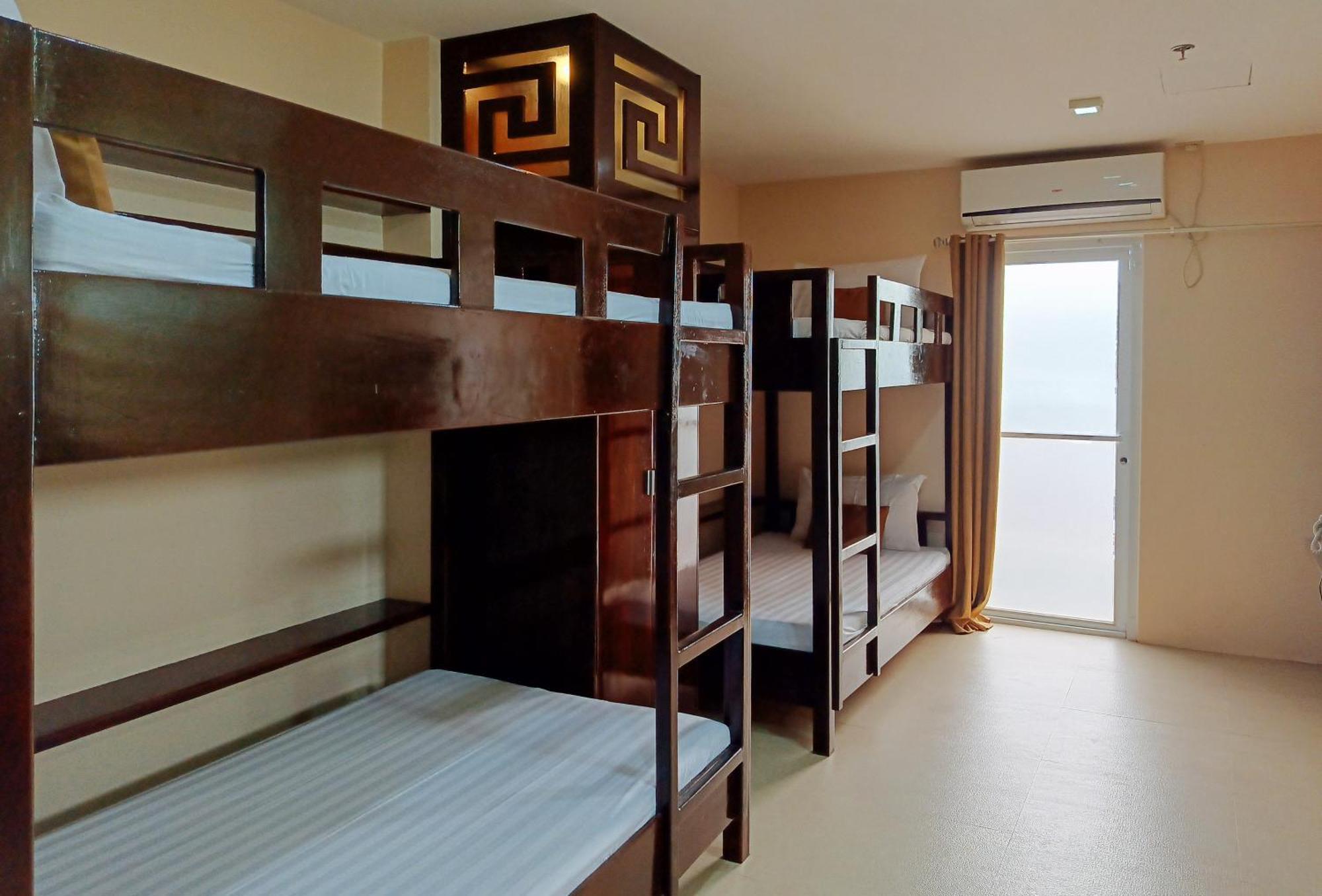 Hotel Juliana By Reddoorz Tuguegarao City Exterior foto